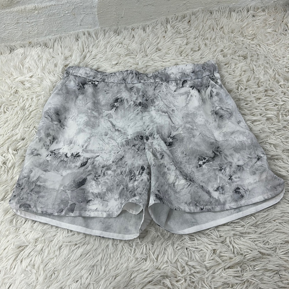 Lululemon Flat-Front Relaxed Short 4.5" Aquila Rhino Grey Multi